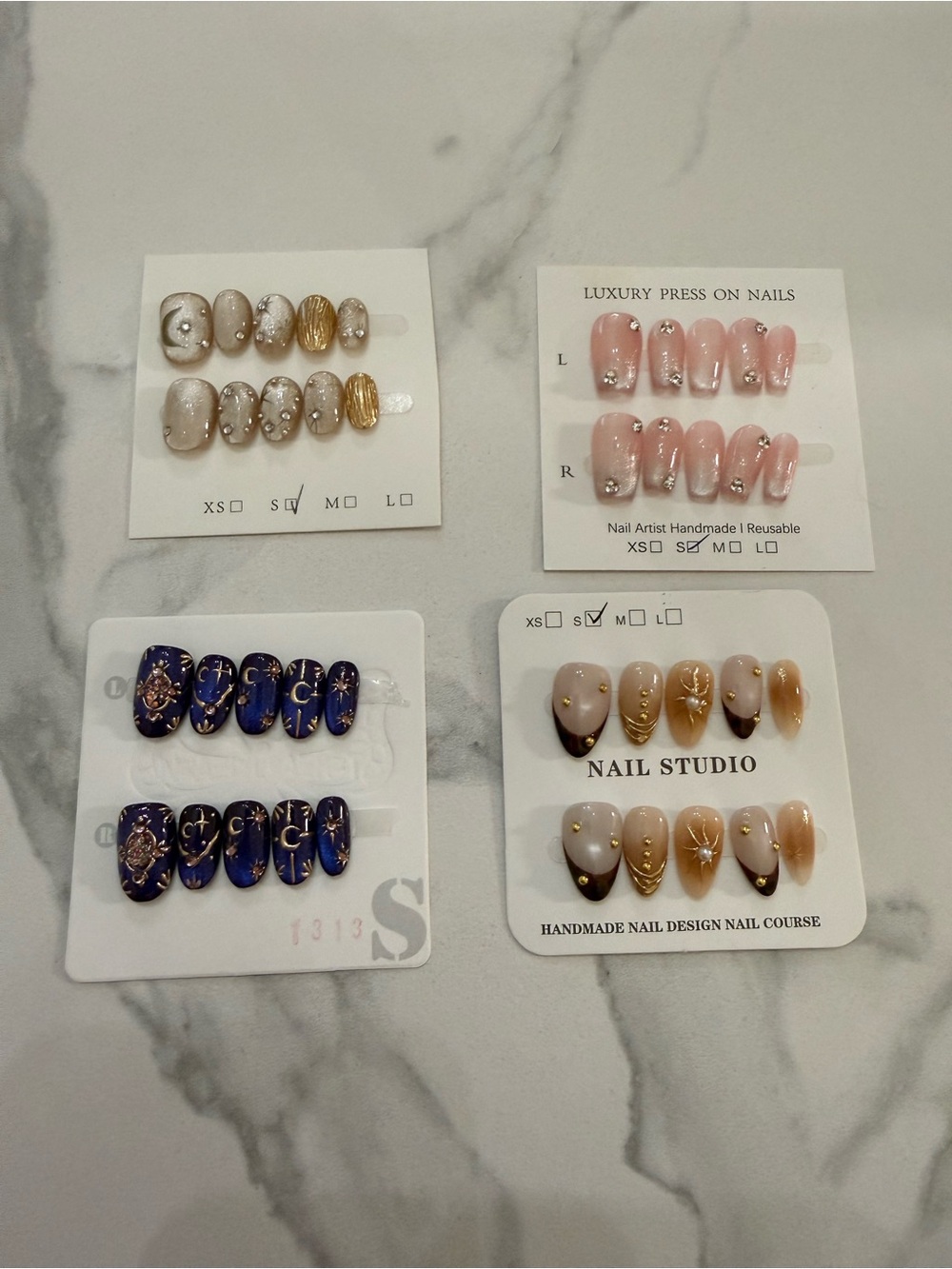 Handmade nails (4 sets)